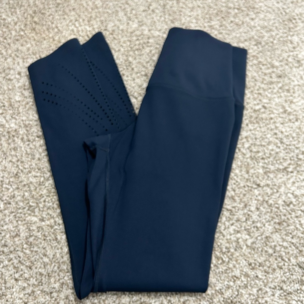CALIA Navy blue capri leggings